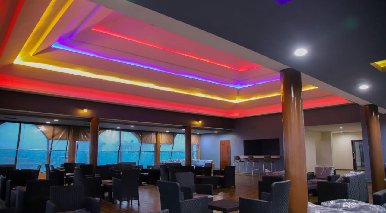 Hotel La Casa Cielo Cotonou Eksteriør billede