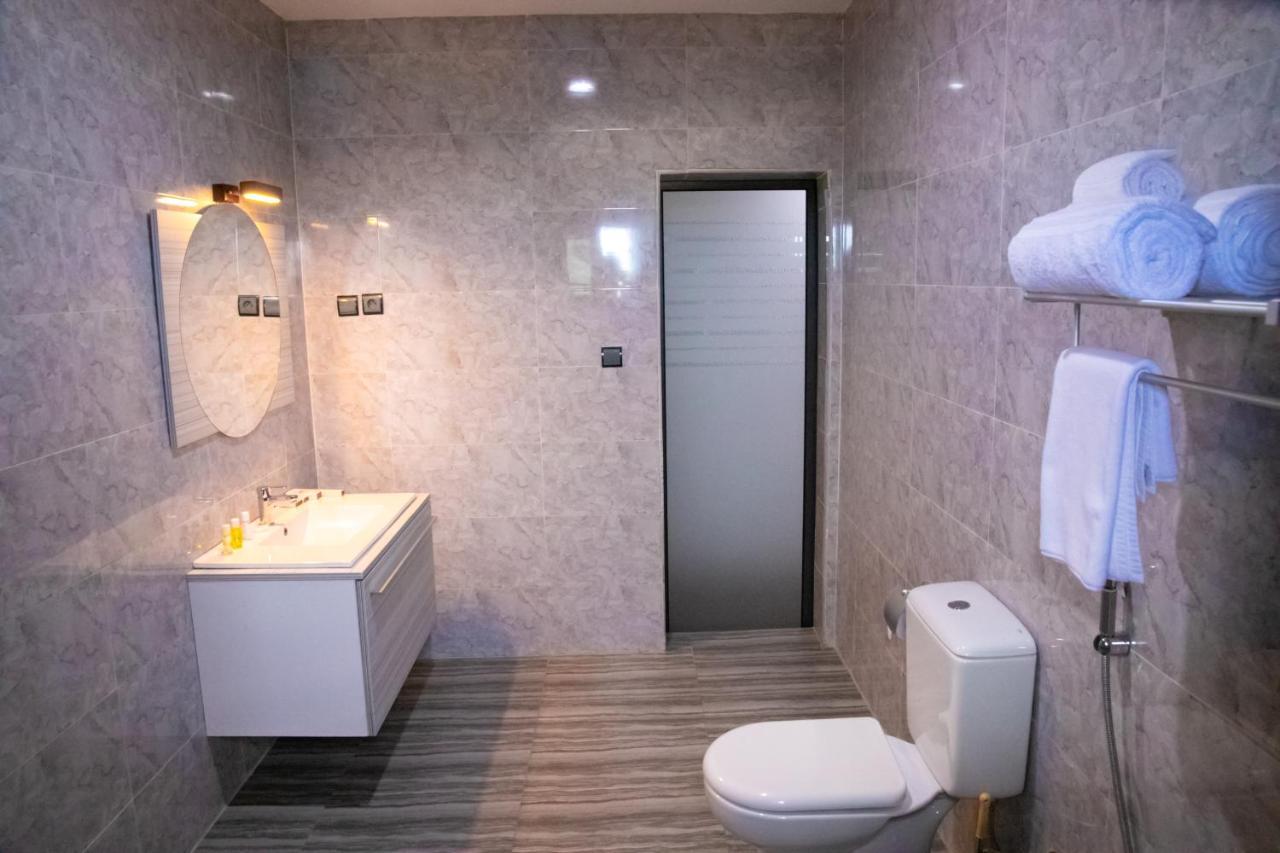 Hotel La Casa Cielo Cotonou Eksteriør billede