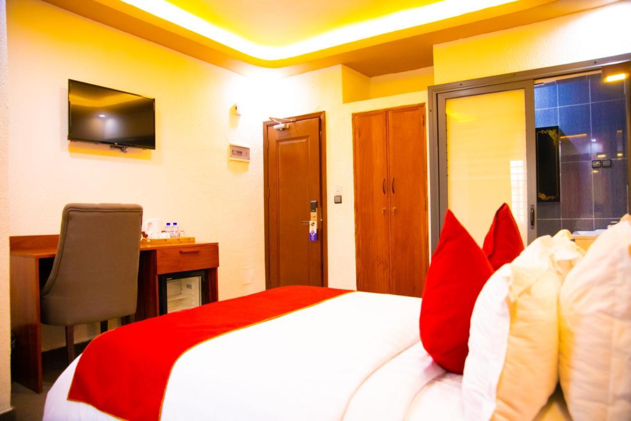 Hotel La Casa Cielo Cotonou Eksteriør billede