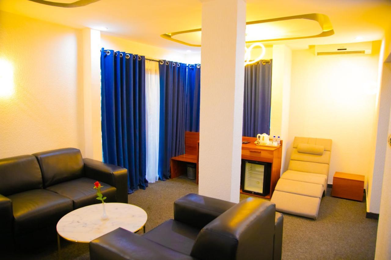 Hotel La Casa Cielo Cotonou Eksteriør billede