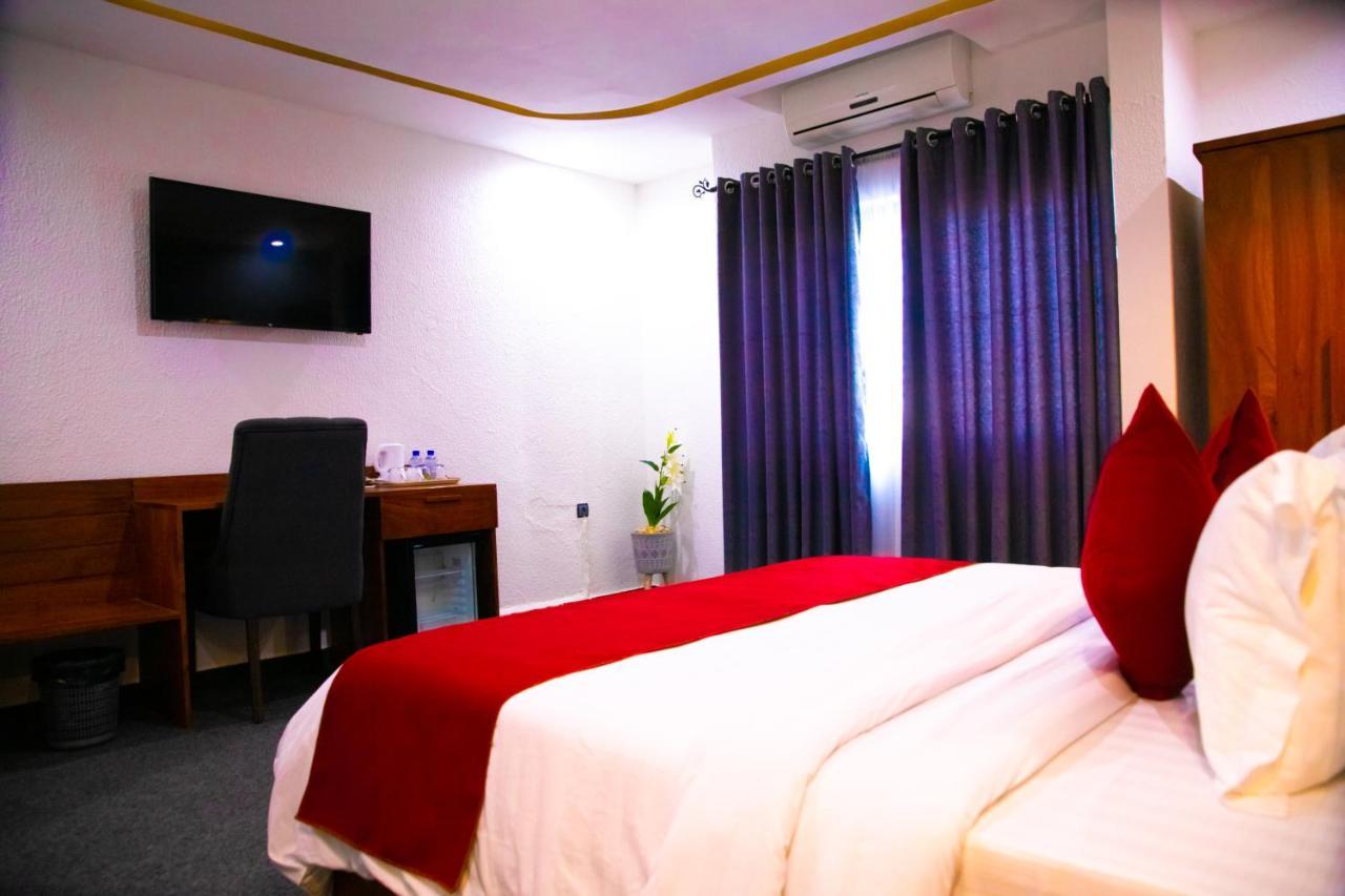 Hotel La Casa Cielo Cotonou Eksteriør billede