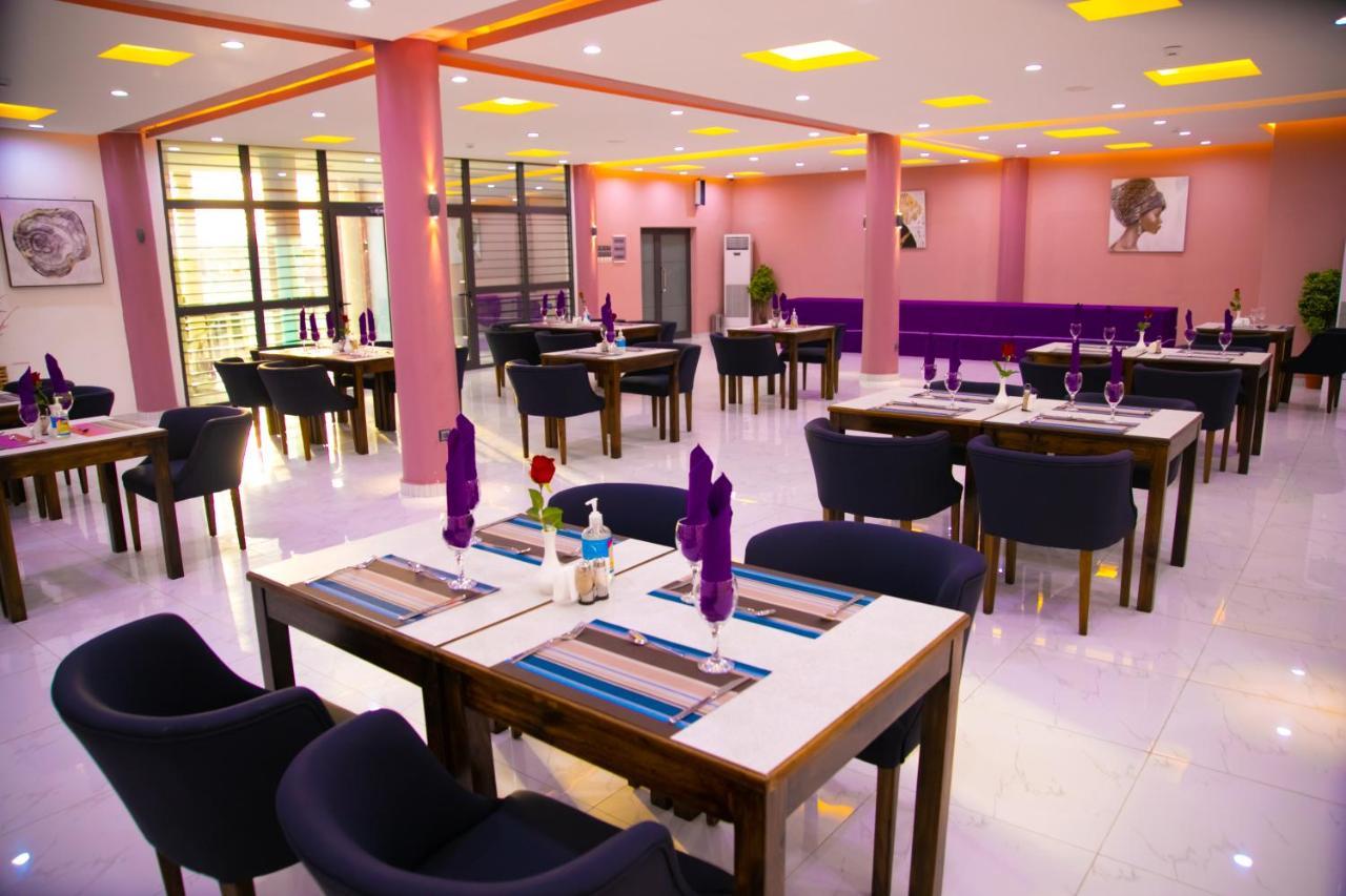 Hotel La Casa Cielo Cotonou Eksteriør billede