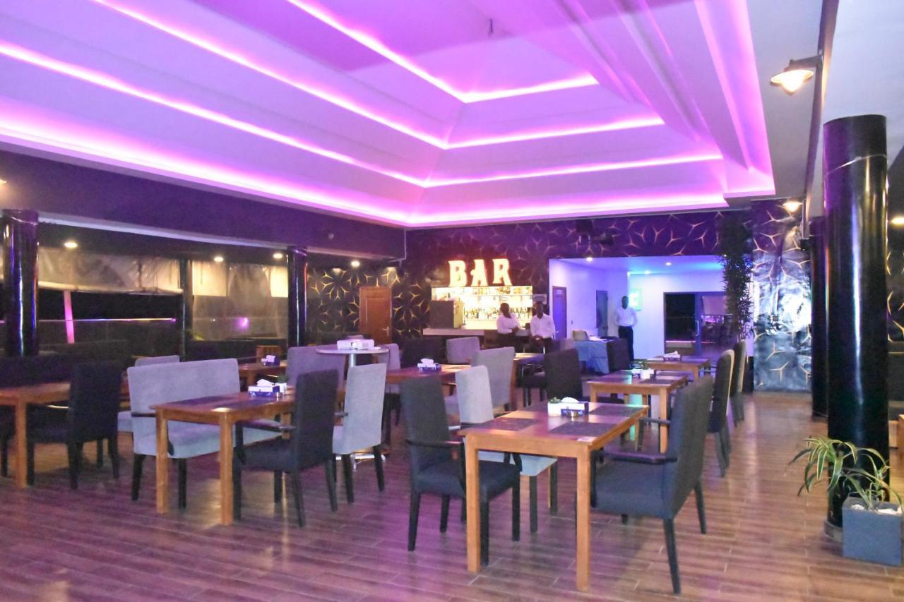 Hotel La Casa Cielo Cotonou Eksteriør billede