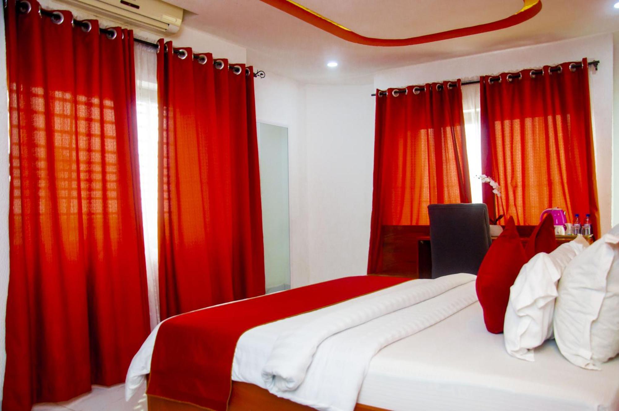 Hotel La Casa Cielo Cotonou Eksteriør billede